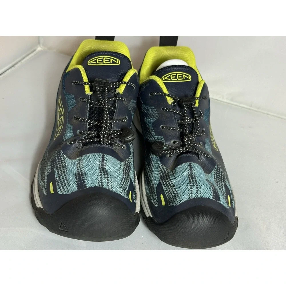 KEEN Wanduro Speed Hiking Trail Shoes Kids Size 6 Blue Lightweight Mesh Cap Toe